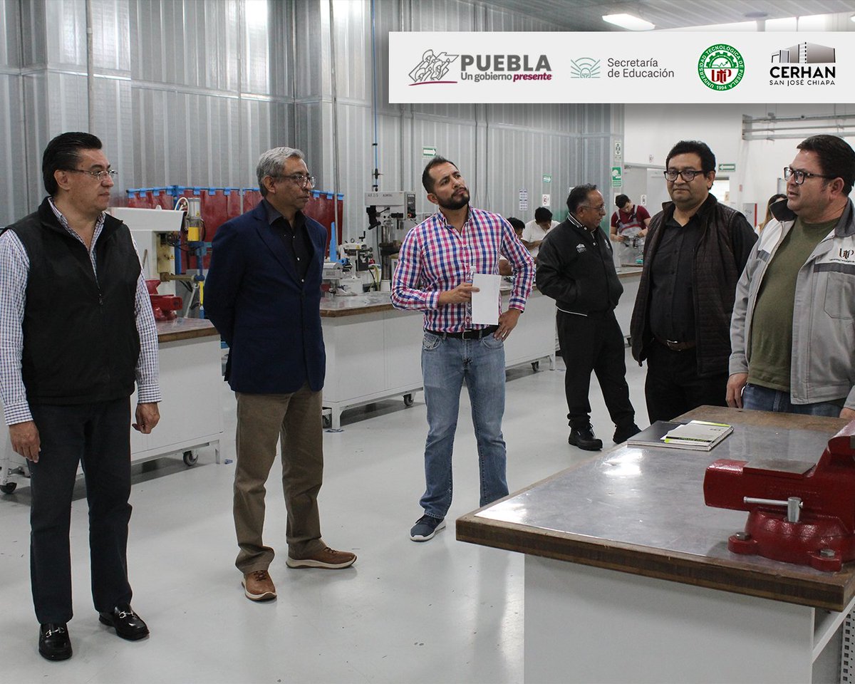 CERHANOFICIAL's tweet photo. #DesarrolloRegional #FormaciónProfesional #CERHAN #CdModelo #Colaboración #CapacitaciónIndustrial #FuturoBrillante #UTP https://t.co/TlxhwJSKsB