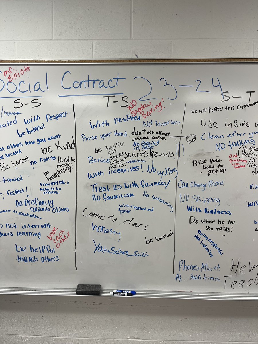 John Elliott tweet media