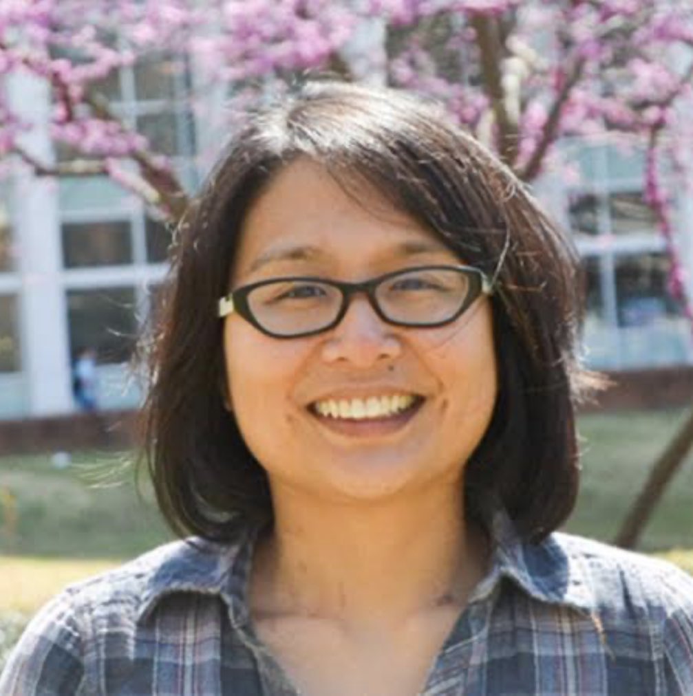 Next up in our ‘Science-Corps #Filipinas in STEM’ series is Ariane Peralta, #microbial #ecologist and Associate Professor of Biology, #EastCarolinaUniversity, North Carolina! 🧫🏔️