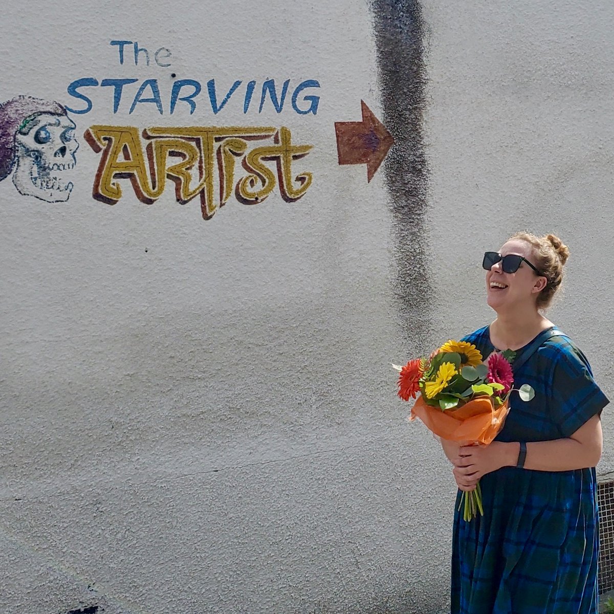 HuberInk's tweet photo. The Starving💀 ARTIST➡️
#portraitofanartist 

📸: @BlimingtonBear https://t.co/rFii0qY0rX