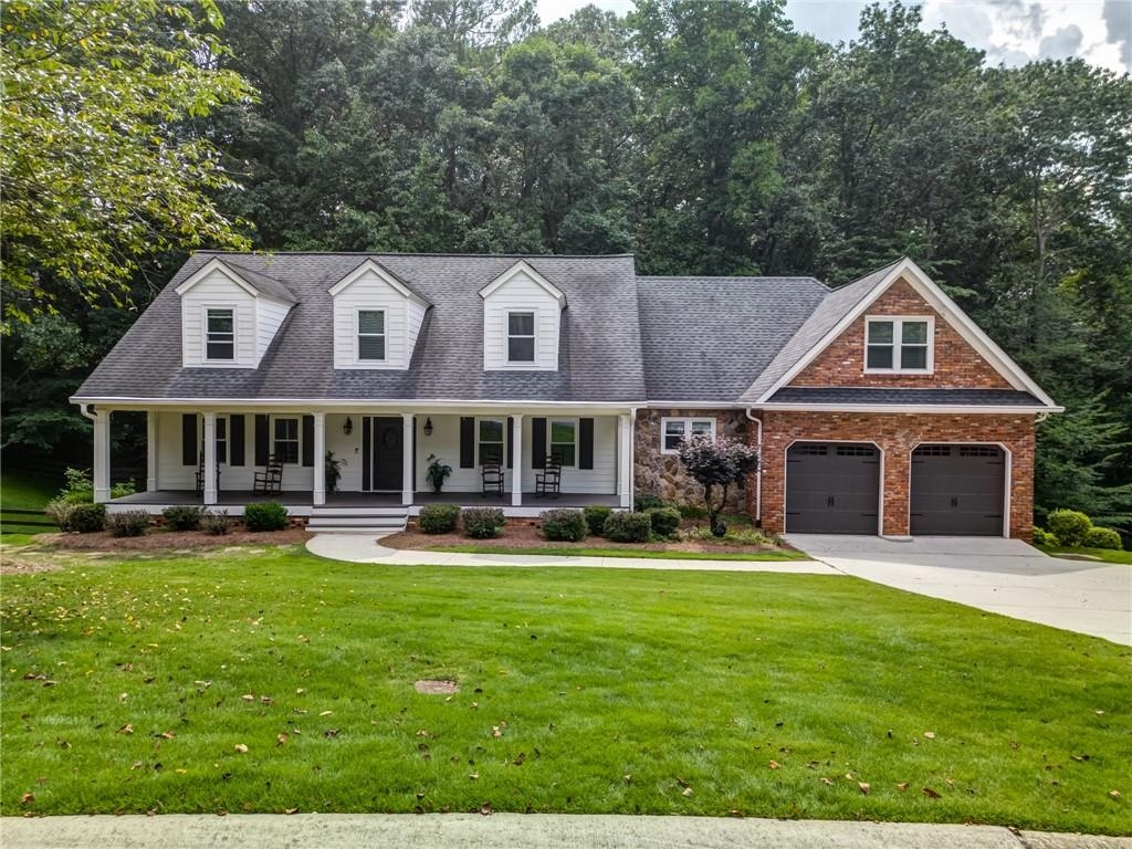 ChuckMacPhee's tweet image. 🏡✨ Exciting News! We're absolutely thrilled for our wonderful clients who have found their dream home right here in Peachtree Corners! 🌳🌻🏡✨ #NewHomeowners #CapeCodStyle #PeachtreeCorners #DreamHome #Congratulations #HappyHome