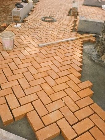 Prosealnigeria's tweet image. Brick pavers in Nigeria

Upgrade your outdoor space with our beautiful &amp;amp; durable brick pavers! Perfect for compound walkways,&amp;amp; driveways,our pavers are designed to withstand the harsh Nigerian climate. Transform your outdoor living with us! #brickpavers #Nigeria #construction