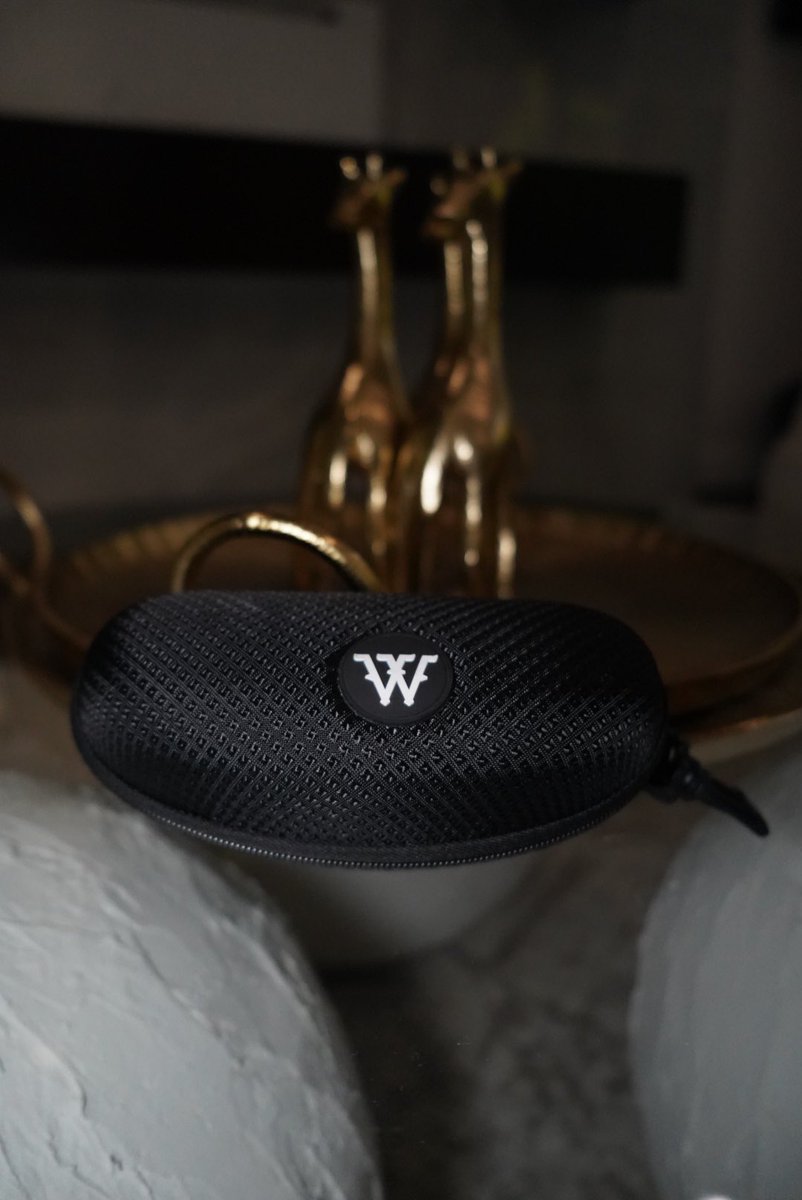 Shine on with Wúrà shades, your trusted companion to keep the sun at bay ☀️😎 

Now Available online !
Link in bio

#WuraWorld #Wura4daWorld