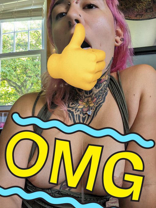 Drooling in my tits is actually one of my favorite pass times https://t.co/hSBRIS3N3e<a href="/tag/newprofilepic"class="tags"><span>#newprofilepic</span></a>