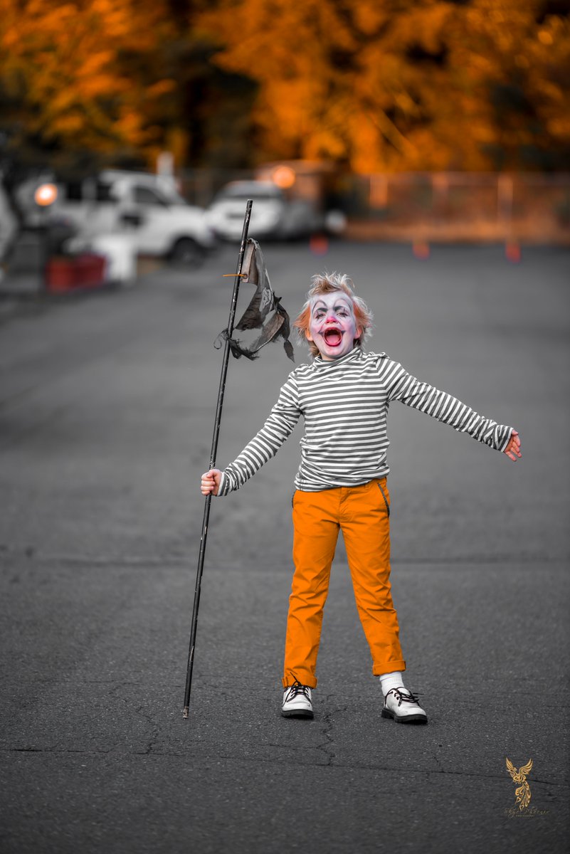 “I don’t want to be called “the greatest” or “one of the greatest”; let other guys claim to be the best. I just want to be known as a clown because to me that’s the height of my profession. It means you can do everything-sing, dance, and above all, make people laugh.”-Red Skelton