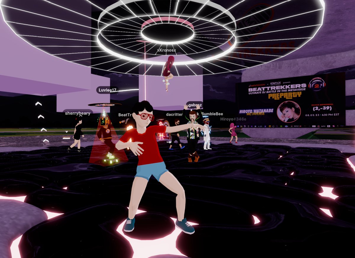 At our place right now!  <a href="/hiroyocoyo/">HiroyoMusic</a>'s music and revealing commentary is such a tasty bed to warm up for this <a href="/BeatTrekker/">BeatTrekkers.DCL.Eth</a> battle!

What a great crowd too, get in here! 📢❤️‍🔥