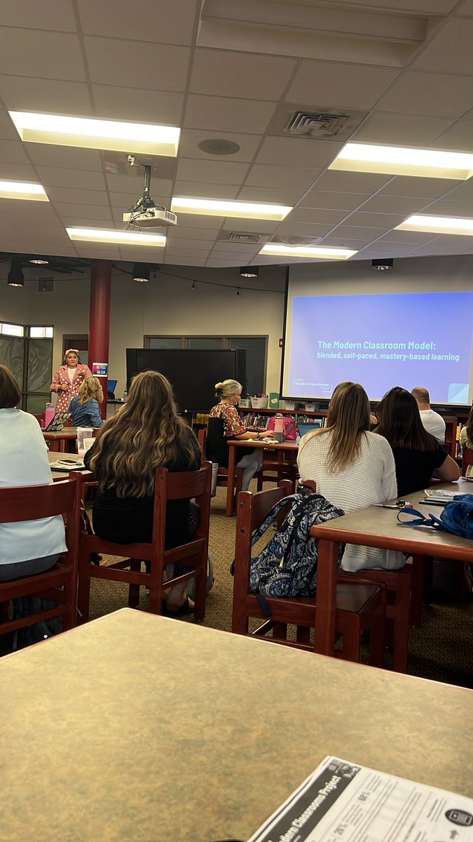 Kaitlyn Thompson is guiding us through the Modern Classroom Project. #rclead <a href="/RCSHSOffices/">RCSHS Offices</a>
