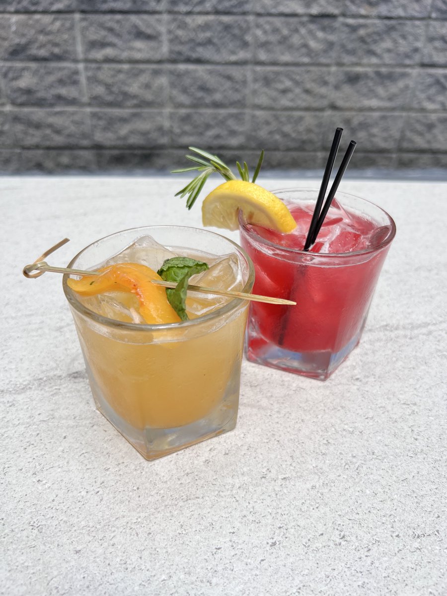 Dantannas's tweet photo. Our Bourbon Berry Bramble and Peachtree Smash are the dynamic duo you’ve been looking for! 🫐🍹 #dantannas #summer #cocktails #atl https://t.co/V6jlz4L70D