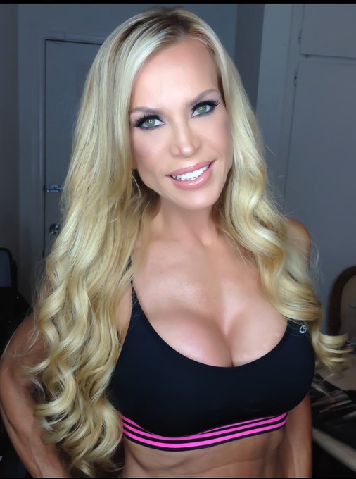WCW- #FitnessGoals Amber Lynn&reg;️ https://t.co/FVOfXSjpY8<a href="/tag/fitnessgoals"class="tags">#FitnessGoals</a>