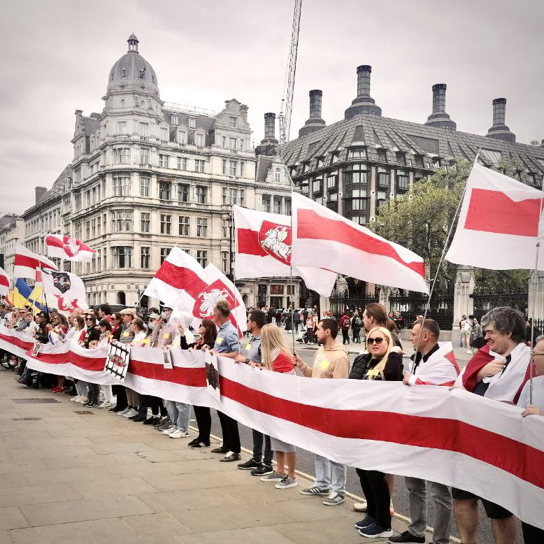 We’re holding a rally in London on Sun 6 Aug at 12:30 (Marble Arch). We stand in solidarity w/1000s of polit.prisoners &our heroes fighting & dying for freedom in #Belarus &🇺🇦.Together we’ll continue to do our bits, however big or small, to bring the regime down #StandWithBelarus