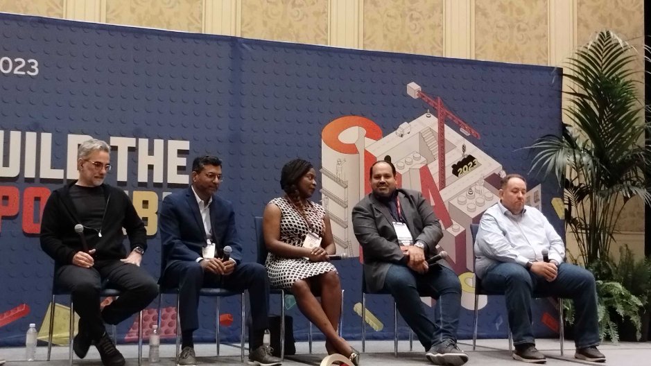 dataproducts's tweet photo. Our CEO @NMechie speaking at the "Practical Applications of AI for MSP's" seminar at #ChannelCon2023; sharing the stage with @SDobrin from @QantmAI, @msuvarna from @Deloitte, @jason_juliano from @EisnerAmper, and David Tan from @CrushBankApp. 

#Comptia #AIforMSP #aiapplications https://t.co/HmZSg2kIkA