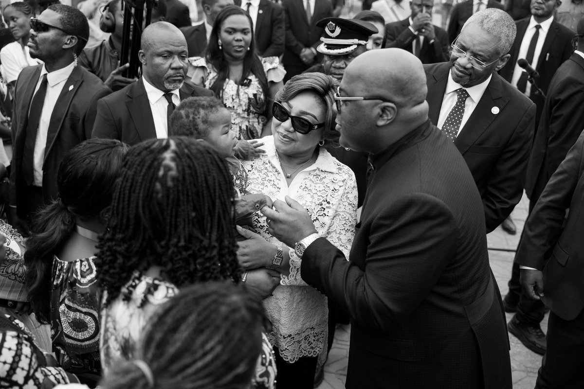 Ce matin à la Place des Evolués, j'ai accompagné le Chef de l'Etat, SEM <a href="/fatshi13/">Félix A. Tshisekedi</a>, au lancement de la journée nationale d'hommages aux victimes des violences sexuelles liées aux conflits et des crimes contre la paix et la sécurité de l'humanité. 
Pour nos sœurs, frères, mères,