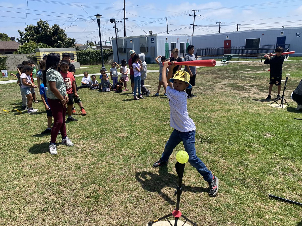 AngelsRBI's tweet photo. The past few Tuesday’s and Friday’s for us have been an exciting learning experience! We’re working with SAPAAL, Boys and Girls Clubs of Westminster, and Abrazar to bring baseball and softball clinics this summer! #Playball #AngelsRBI #MLB #MLBRBI #Baseball #Softball https://t.co/5l9ZXCsWPX