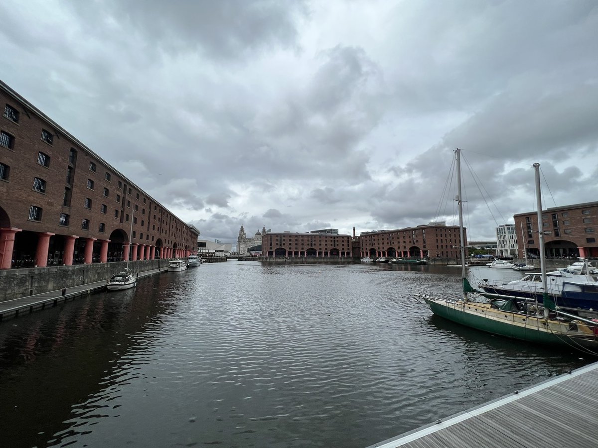 boywithmint's tweet photo. Liverpool. https://t.co/rqeuvzR3IK