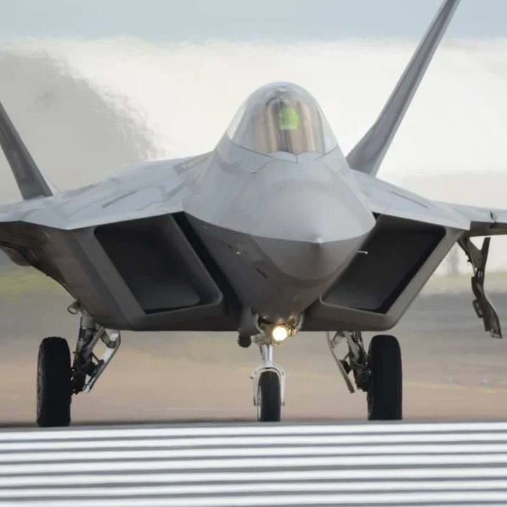 walkermark67's tweet image. Arrivals day shots from 2016