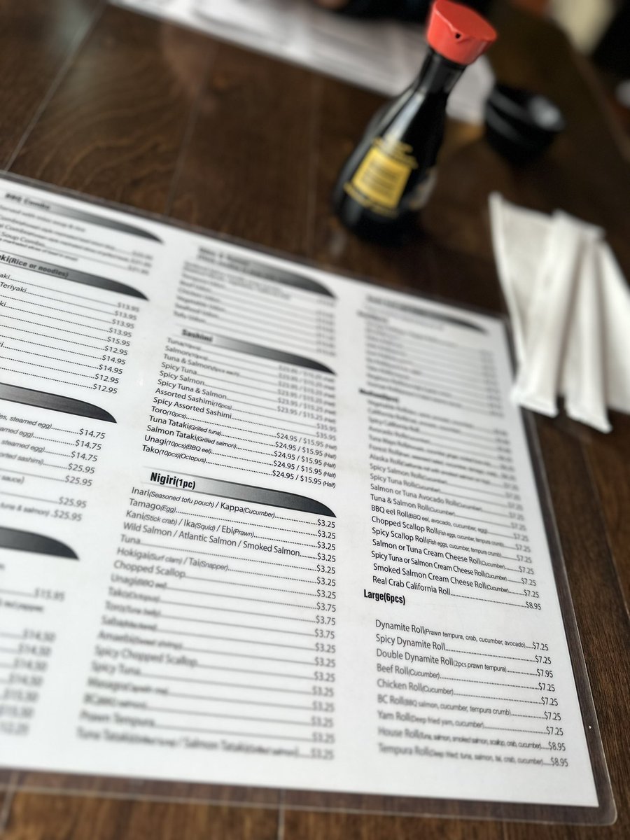 CookingUncleB's tweet photo. Sushi Lunch Date! 🍣 #SUSHI #lunch https://t.co/Bn6LXKnKid