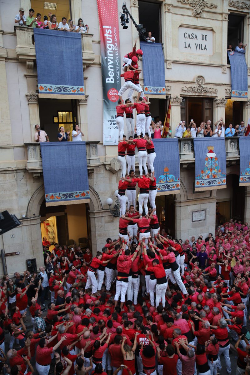 Colla Joves Xiquets de Valls tweet media