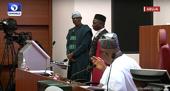 channelstv's tweet photo. ‘We Are Not Here To Sing Songs’, Akpabio Prevents Alake From Reciting National Anthem
https://t.co/gmFV5zIX4E https://t.co/kSR2iNYh14