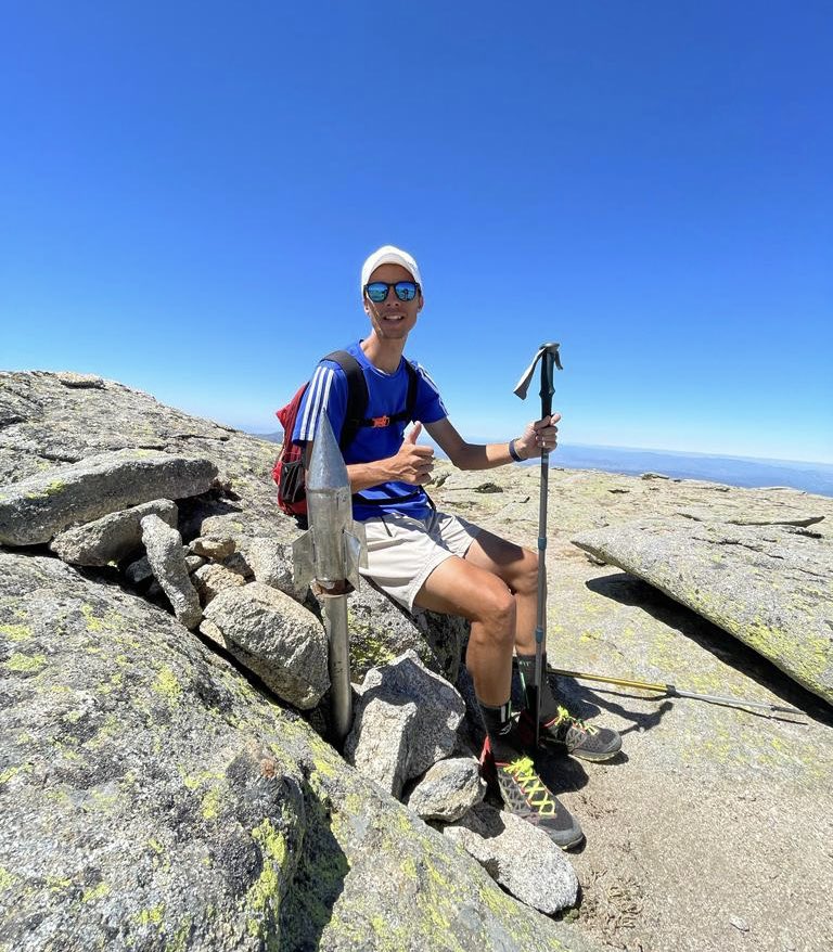 rubensanfotos's tweet photo. Espectacular ruta por la Sierra de Béjar 🏔️💪🏻

- Calvitero 
- El Torreón 
- Canchal de la Ceja 
- Lagunas del Trampal 

Ruta: 
18kms - 1150 desnivel - 5horas 

🏔️✌🏽

#rutas #montaña #turismo #paisajes #calvitero #torreon #canchaldelaceja #lagunasdeltrampal #bejar #castillayleon https://t.co/s47DQHjDhu
