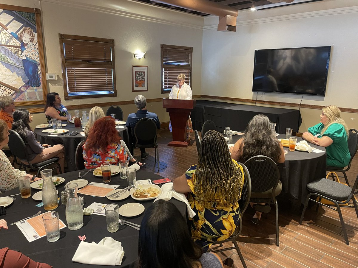 I thought some of the best stuff in @PollyBWenzl’s talk at WPC today was about involving citizens in journalism. She has such a great view of how reporting has changed over the years, and she’s a great person to lead coverage at @wichitabeacon.