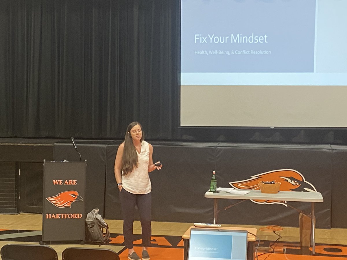 HUHS_Athletics's tweet photo. Great to have Katherine Adamek working with our HUHS Coaching Staff and Advisors, Student Athletes and Parents this afternoon. #fixyourmindset #WeAreHartford https://t.co/KfUCDwlrZJ