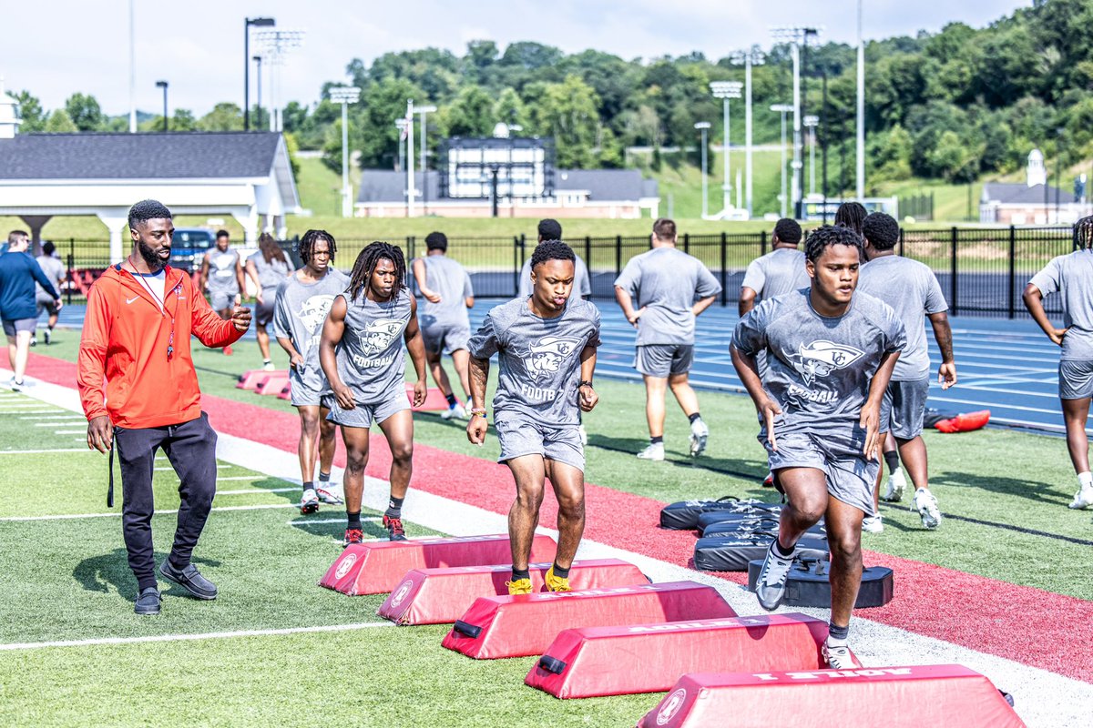 UC Patriot Football tweet media
