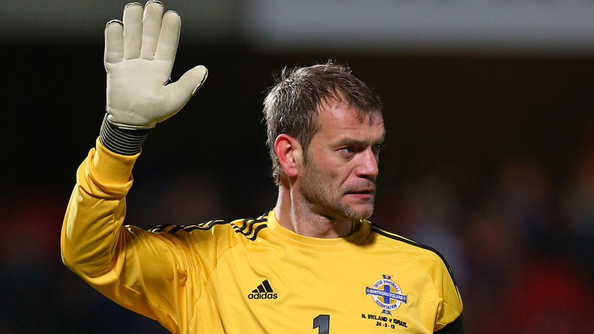 goalkeepersdiff's tweet photo. Random Goalkeeper Fact of the Day (49): In November 2014 Roy Carroll played two first class games in 24 hours. Having played for Northern Ireland in a Euro 2016 qualifier against Romania, he kept a clean sheet for Notts County against Coventry in a league game the following day https://t.co/minY1zSoVm