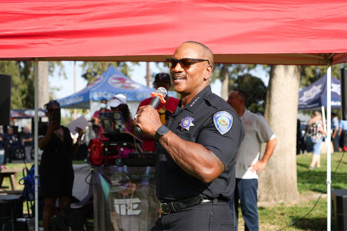SanBernardinoPD's tweet image. Now THAT&apos;S A Party! 🥳🎉

National Night Out is an annual community-oriented event of family fun. 

This event might be over, but you know when to expect it next year! National Night Out is always the first Tuesday of August. Don&apos;t forget to set your calendars! 😉

@SBPD_CHIEF