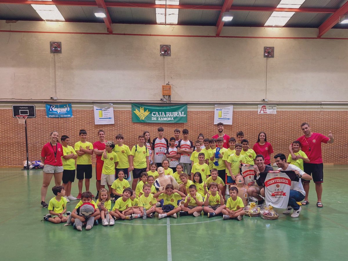 Angel Hernandez (@angelhdez13) on Twitter photo Baloncesto + Formación en RCP para los más pequeños en el Campus de <a href="/CBFuentesauco/">Club Baloncesto Fuentesaúco</a> con <a href="/davidcalle1390/">David González Calle</a>. Increíble experiencia. Gracias por la participación y el trato recibido! #RCP <a href="/scardiosal/">S. Cardio. Salamanca</a> <a href="/AgudosSEC/">Asociación CI y Cuidados Agudos Cardiovasculares</a> Baloncesto + Formación en RCP para los más pequeños en el Campus de <a href="/CBFuentesauco/">Club Baloncesto Fuentesaúco</a> con <a href="/davidcalle1390/">David González Calle</a>. Increíble experiencia. Gracias por la participación y el trato recibido! #RCP <a href="/scardiosal/">S. Cardio. Salamanca</a> <a href="/AgudosSEC/">Asociación CI y Cuidados Agudos Cardiovasculares</a>