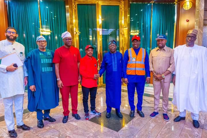 Shaibu_AO's tweet photo. We have decided for a return to a new and reinvigorated dialogue process to allow for full implementation.
~Comrade Joe Ajaero
#TheNLC
5. President Tinubu committed to an immediate restructuring of the framework for engagement in line with the input of the Labour leaders. https://t.co/s8hXYoP80h