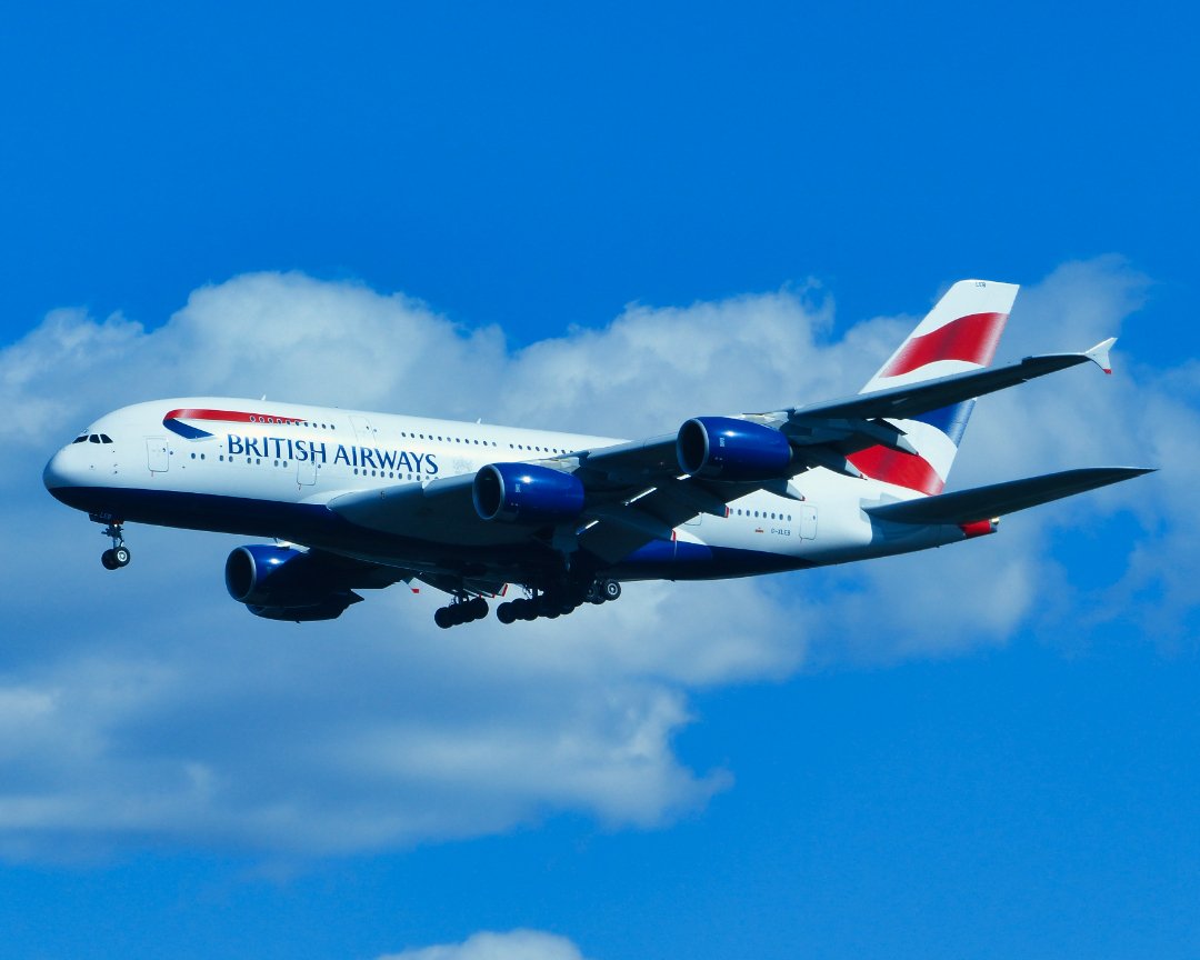 Michaelflying28's tweet photo. 10 years ago today the Airbus A380 entered service with British Airways.
#britishairways #ba #britishairwayscrew #airbus #a380 #a388 #a380800 #airbus380 #airbus388 #airbus380800 #airbusa380 #airbusa388 #airbusa380800 https://t.co/lM1bYgLaGE