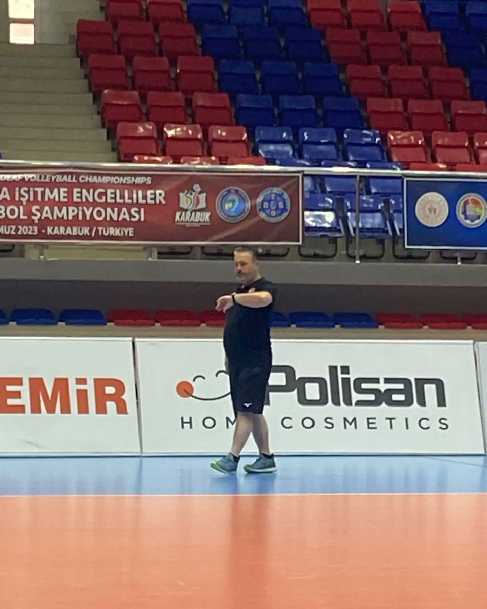 Yaşanmışlıklar Zamanın Değerini Öğretiyor insana..!