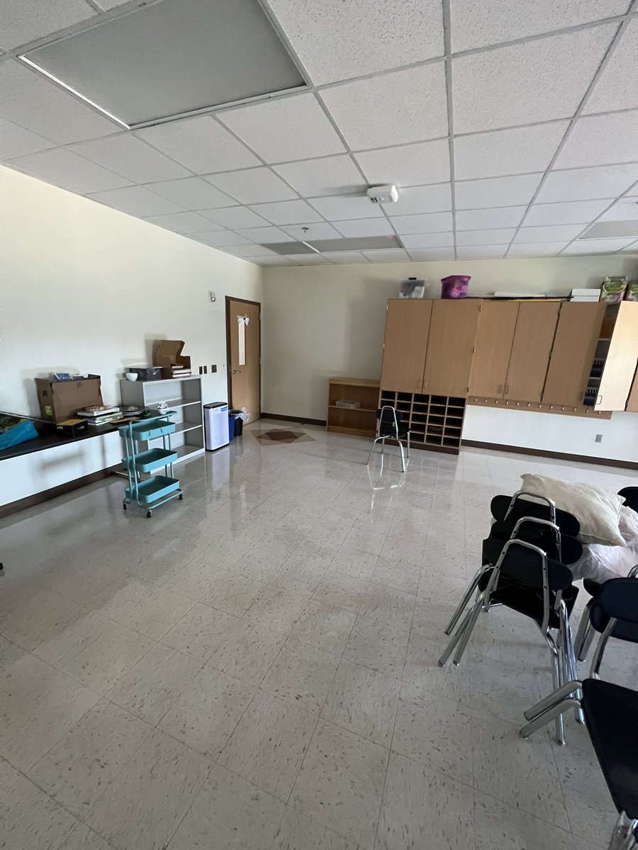 Brittany Dominguez (@dominguez_b98) on Twitter photo I just found out that I was selected to receive the <a href="/HISDFoundation/">Houston ISD Foundation</a>
Classroom Makeover Grant. I am so grateful to the foundation for supporting the changes that need to be made for my Daily Dragons to go above and beyond this year.
Stay tuned for what comes next! I just found out that I was selected to receive the <a href="/HISDFoundation/">Houston ISD Foundation</a>
Classroom Makeover Grant. I am so grateful to the foundation for supporting the changes that need to be made for my Daily Dragons to go above and beyond this year.
Stay tuned for what comes next!