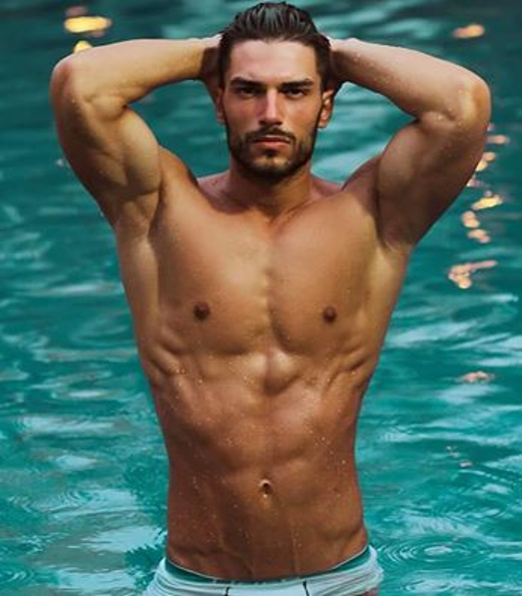 Aleksa Gavrilovic for #WetAndWildWednesday💦✨  #AleksaGavrilovic