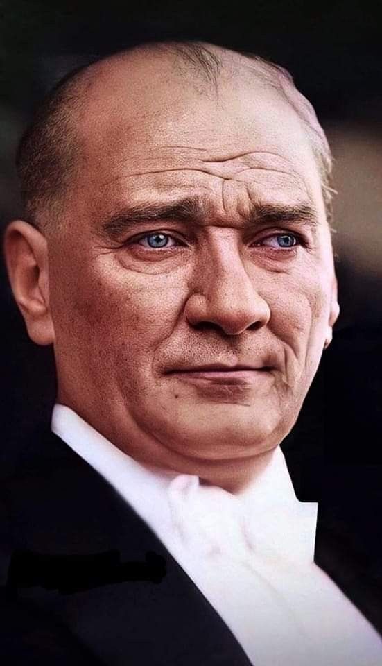 simlsimm's tweet photo. #Disneyboykot 
"Bir ulus, sımsıkı birbirine bağlı olmayı bildikçe yeryüzünde onu dağıtabilecek bir güç düşünülemez."/MUSTAFA KEMAL ATATÜRK 🇹🇷❤️

Sonsuz rahmet ve minnetle...🙏🏻
#atatürk https://t.co/BOhxaTP2Z7