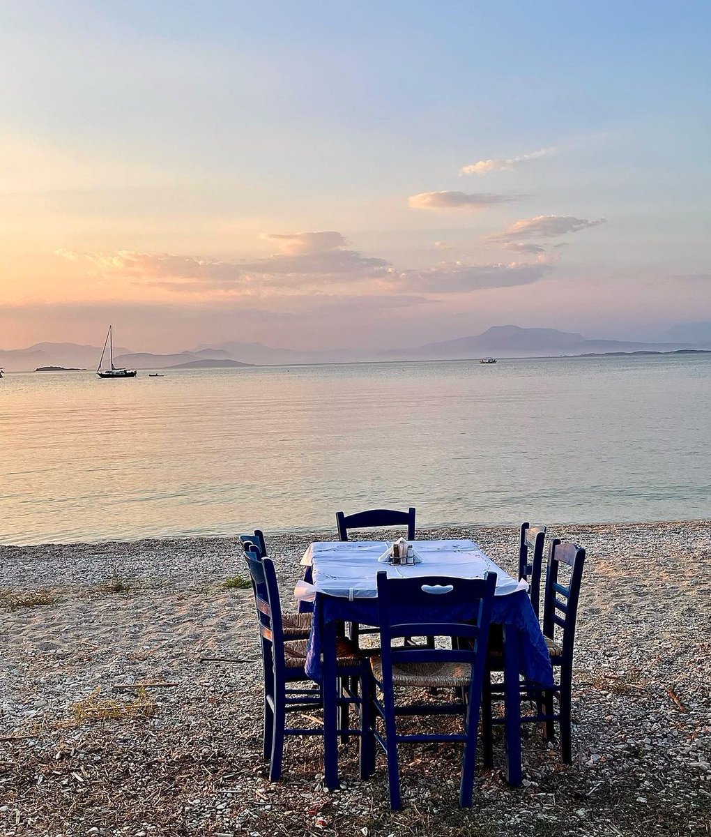 GreekPictures's tweet photo. Finding serenity in the simple moments by the sea.
#Vonitsa
📷 konstantinasozou https://t.co/rifLBLZapK