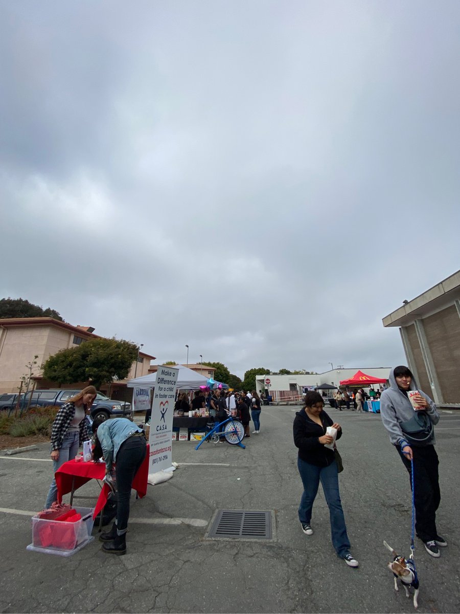 CASASCruz's tweet image. CASA participating at the National Night Out Event at the Gene Hoularis &amp;amp; Waldo Rodriguez Youth Center.