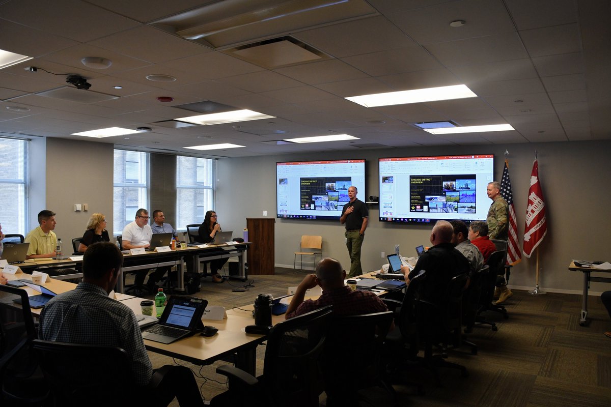 usacechicago's tweet photo. Last week, #USACEChicago had the pleasure of hosting the participants of LRD Leadership Development Program III (LDP III). The Regional LDP offers participants the opportunity to develop and expand their regional leadership perspectives, and we are grateful that they stopped by! https://t.co/9EfiT0P534
