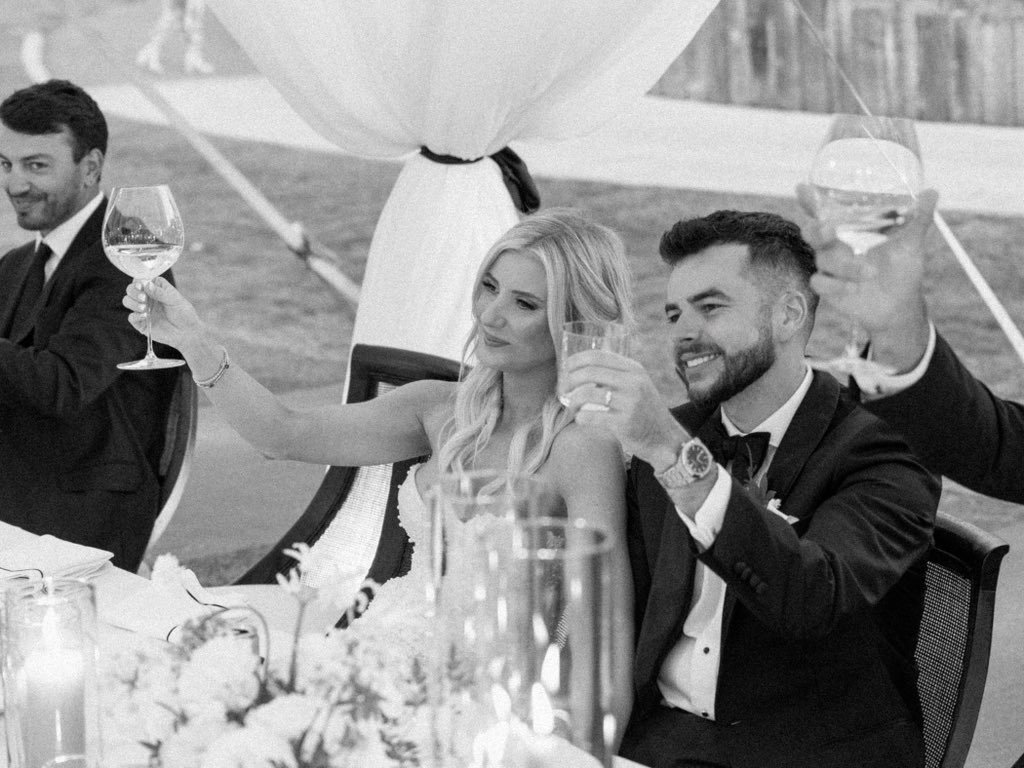 100T_Cast's tweet photo. NADESHOT GETS MARRIED! 💎

New episode of 'Nadeshot Knows' out today! 👀
▶️ Watch here: https://t.co/nBTJKrRiet https://t.co/fexfF3E3Qk