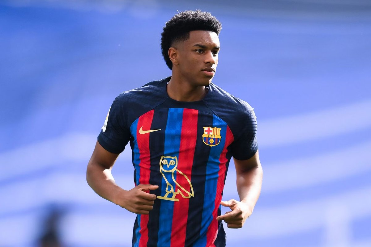 pythaginboots's tweet photo. I have a dream…
Balde and Rafael Leao on the same flank lining up for Barcelona.
Would be a terrifying partnership down the left for Barca. UCL winning level combo.
What say you?
#ACMilan #FCBarcelona #ACMBAR https://t.co/4XIcnoFC0D