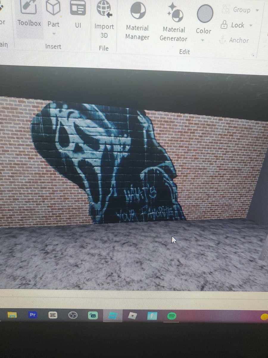 thefpslandon's tweet photo. Looking for someone who can Script to help make my Game Called Scream on Roblox https://t.co/qTWtXTZuxL