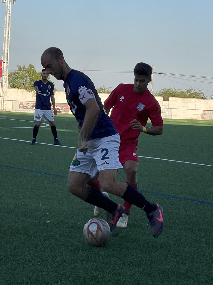 CDSarinena's tweet photo. ⏱️90' | 2-2 | ¡𝗙𝗜𝗡𝗔𝗟 𝗗𝗘𝗟 𝗣𝗔𝗥𝗧𝗜𝗗𝗢!

#SariñenaBarbastro || #AupaSari 🔵⚪️ https://t.co/W1VaVeMsau