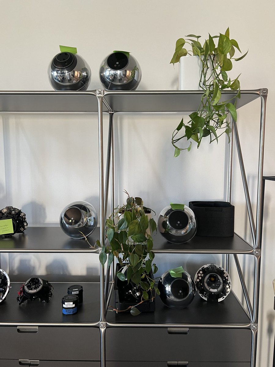 Just had a visit to <a href="/worldnetwork/"></a>'s office in Erlangen, where it all started! 🇩🇪 Impressive to see their tech being produced in Germany. Had a fantastic chat with founding member <a href="/f_bodensteiner/">Fabian Bodensteiner</a> about their current progress and exciting future plans. #worldcoin