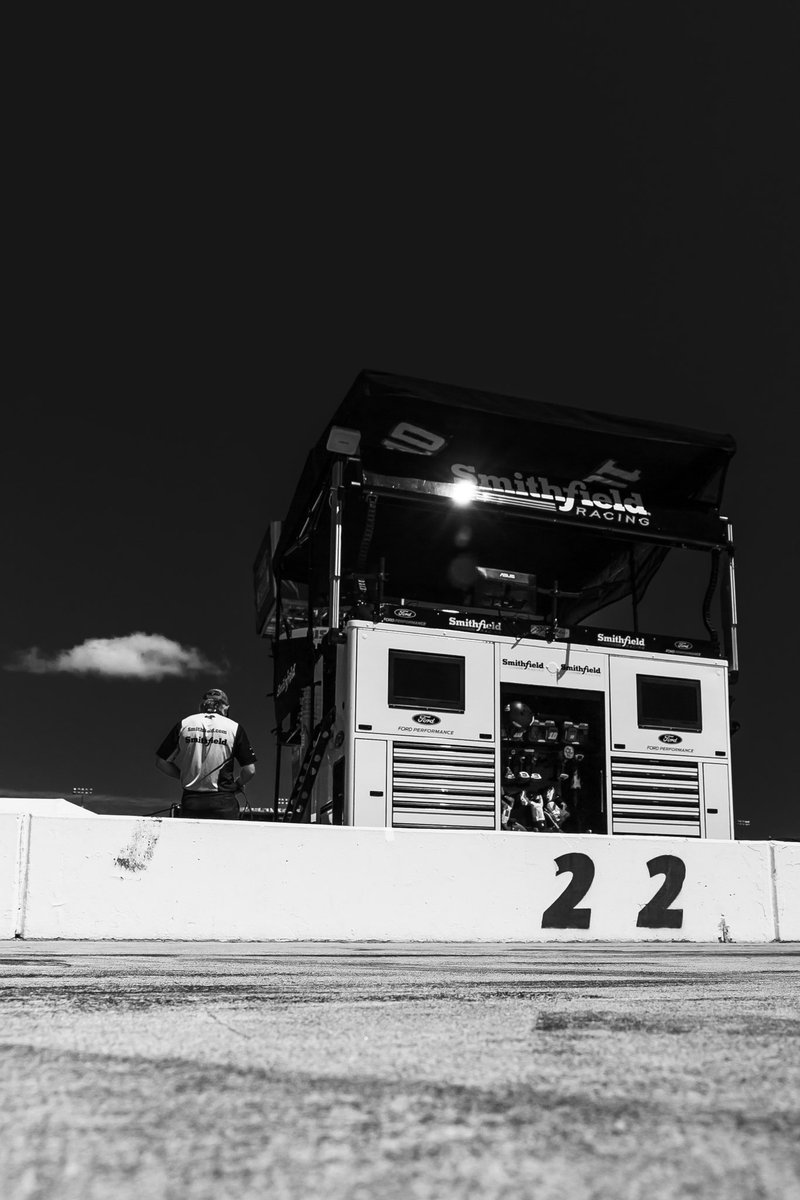 JPotterPhoto's tweet image. We are Richmond in BNW. 

#bnwphotography l #teamcanon
#abstractart l #anseladams