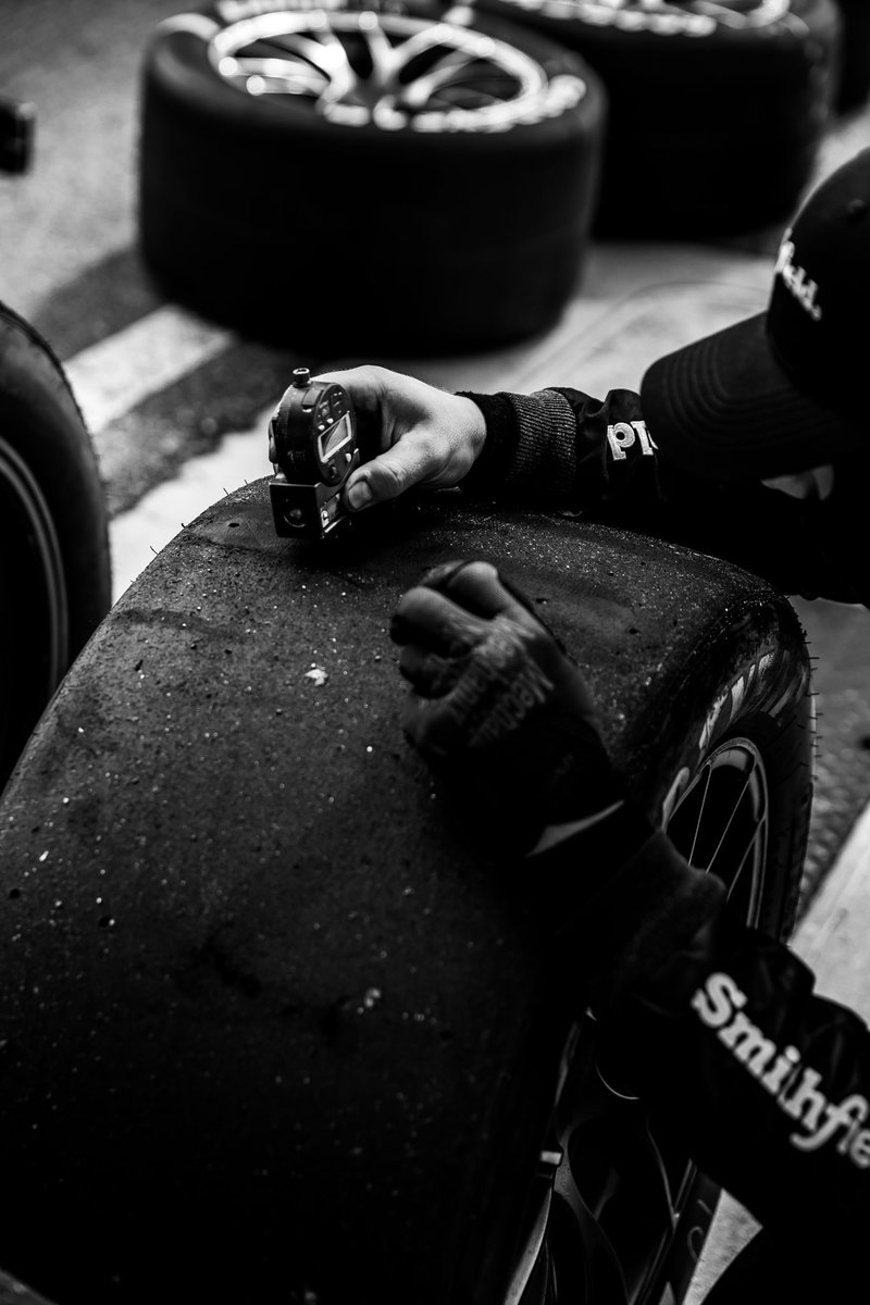 JPotterPhoto's tweet image. We are Richmond in BNW. 

#bnwphotography l #teamcanon
#abstractart l #anseladams