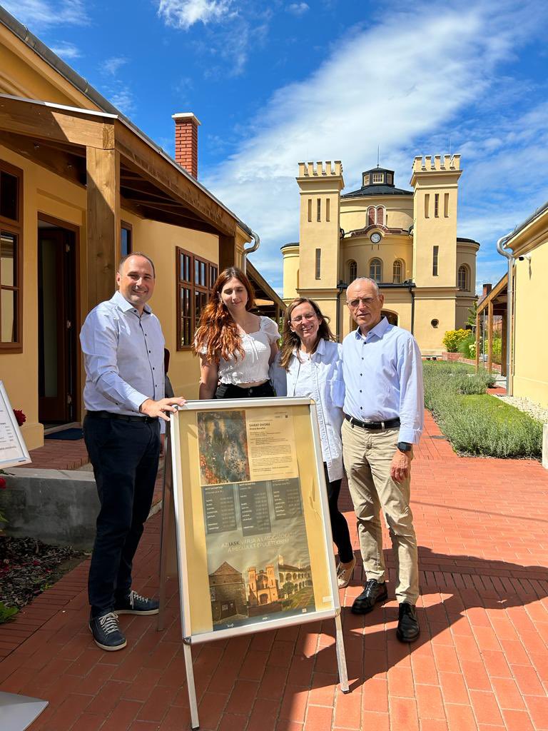 Jewish female prophets are the topic of Dvora Barzilai in her exhibition “Shirat Dvora” in the #synagogue of #Kőszeg <a href="/iASK_Koszeg/">iASK Kőszeg</a> - new and old Jewish linkages between Vienna, Burgenland and Western #Hungary <a href="/JewishMuseumAT/">Öst. Jüdisches Museum Eisenstadt</a>