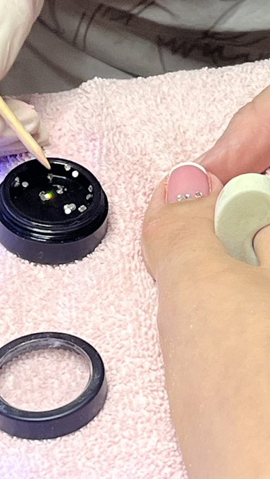 French manicure 🥰🤍 https://t.co/kC1XQZDUh0<a href="/tag/dinner"class="tags"><span>#dinner</span></a><a href="/tag/budapest"class="tags"><span>#budapest</span></a><a href="/tag/yama"class="tags"><span>#yama</span></a>