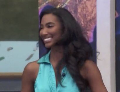 itsmyhoh's tweet image. one last appreciation post for @TheTayMack before the new season starts today! she was everything we could have asked for in a winner, and last season would have been a whole different story if she hadn’t won. she’s the longest reigning winner, and a true queen. 👑 #bb24 #bb25