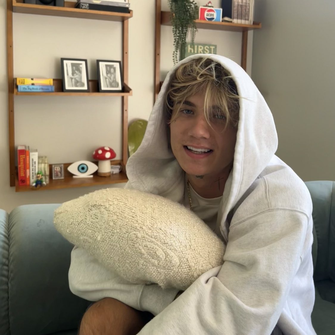 jxdn_vamp's tweet image. ⓘ this user loves jaden hossler