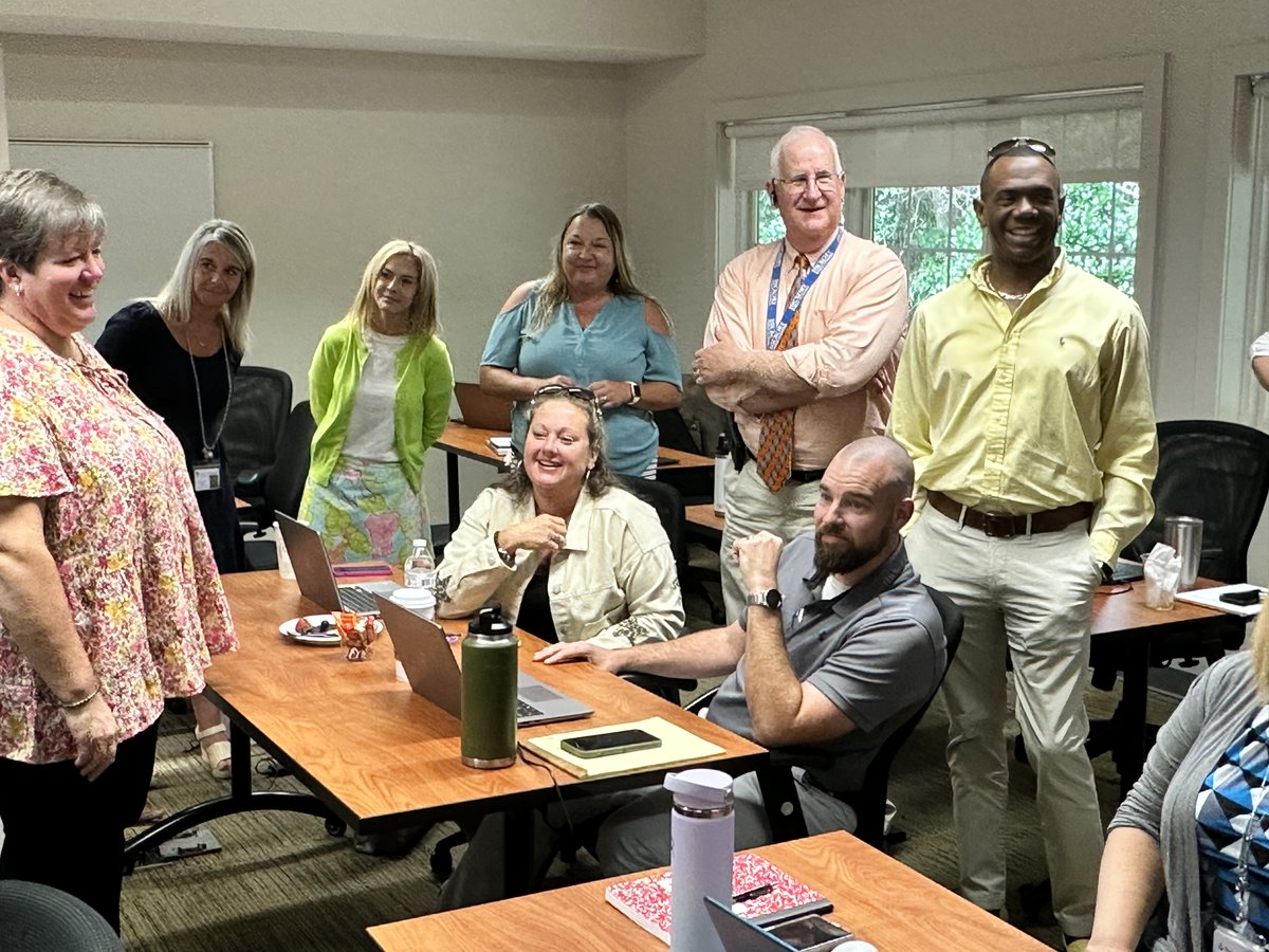 hickoryschools's tweet photo. 🌟 Kicking off Day 1 at our Leadership Retreat with a bang! 🚀 Team-building, district vision sharing, and exciting updates were on the agenda. Big thanks to CVCC for graciously hosting us at their top-notch Corporate Development Center! 🙌 #LeadershipRetreat #Teamwork https://t.co/f2VIgxeydY